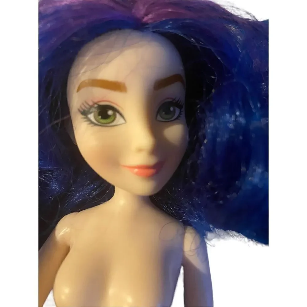 Disney descendants evie doll Jointed articulated blue hair dress rare